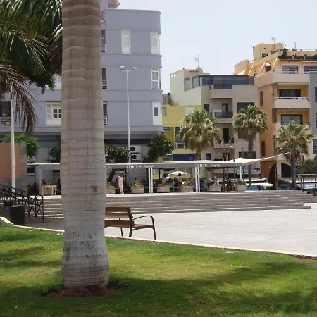 Plaza Centro 公寓 *
